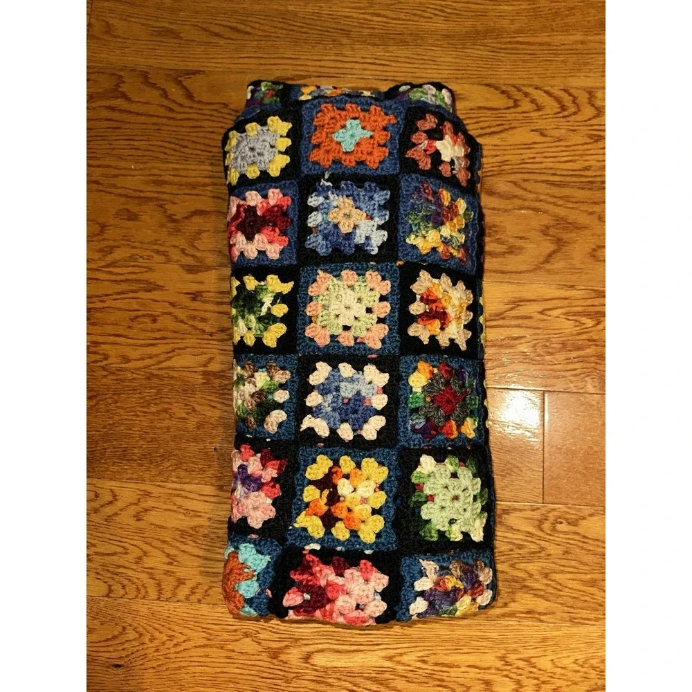 VTG 60's Colorful Granny Square Crochet Afghan Blanket Wool 41